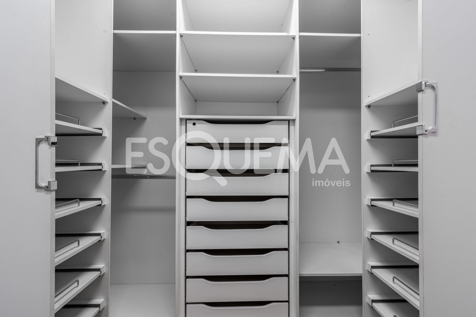 Cobertura duplex reformada na Vila Mariana - Imagem 14