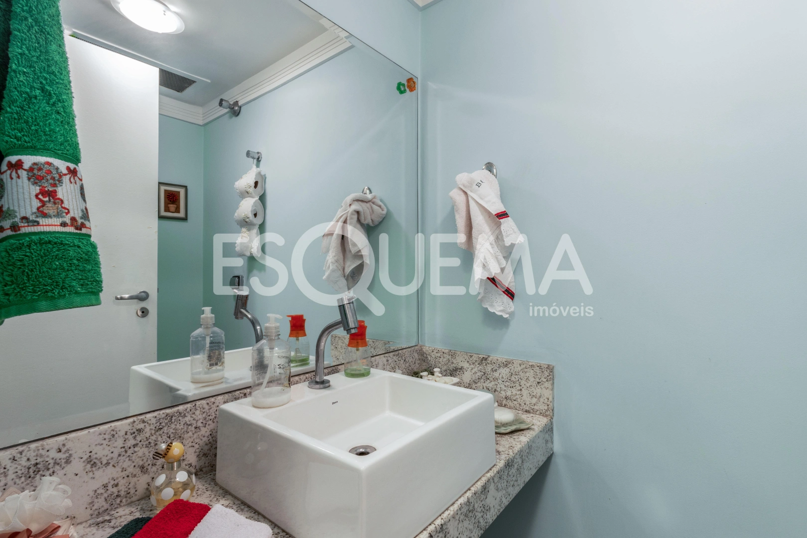 Apartamento iluminado em rua tranquila e arborizada do Jardim Paulista - Imagem 10