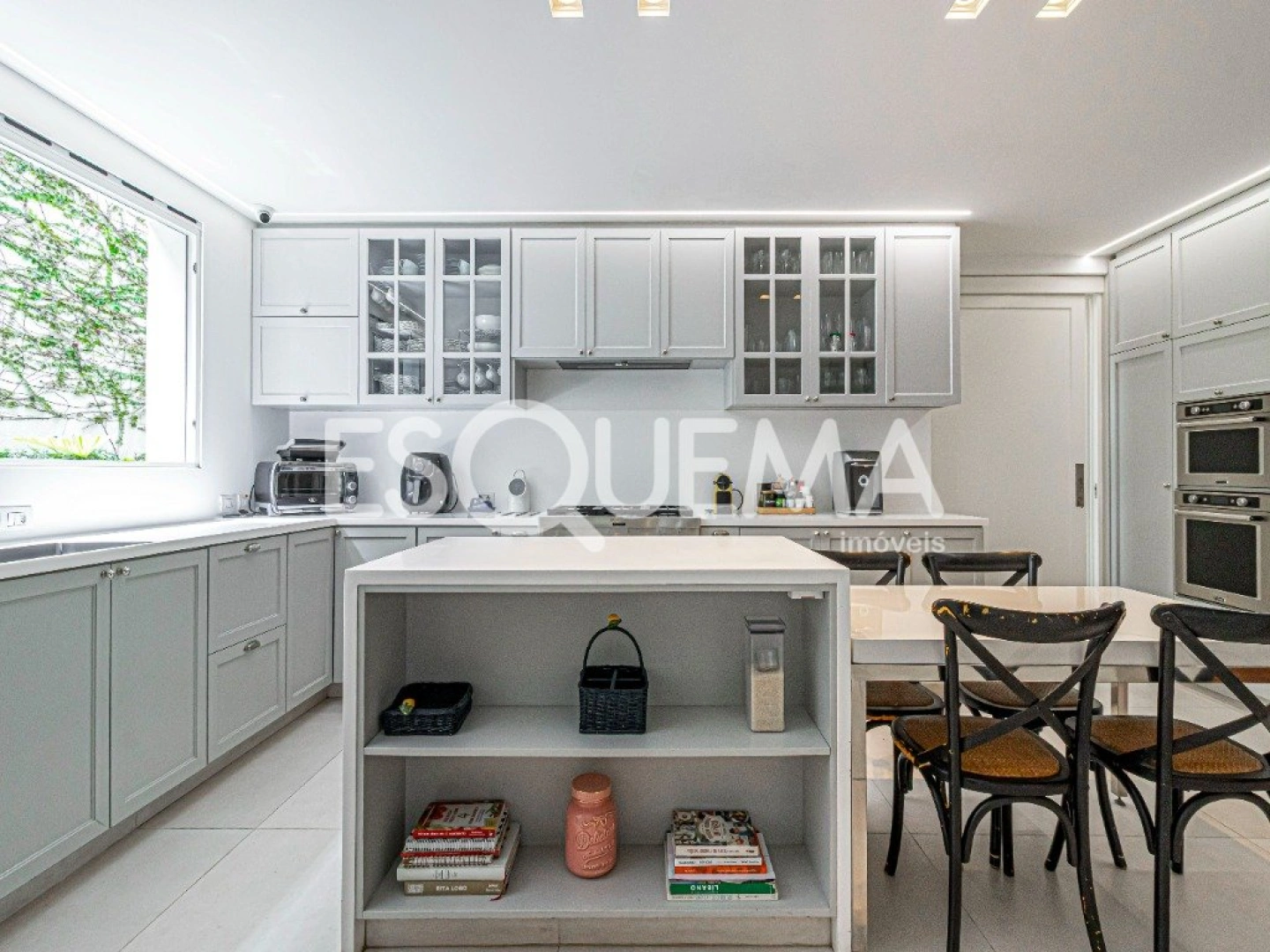 Casa bem decorada e com ótimos acabamentos - Imagem 10