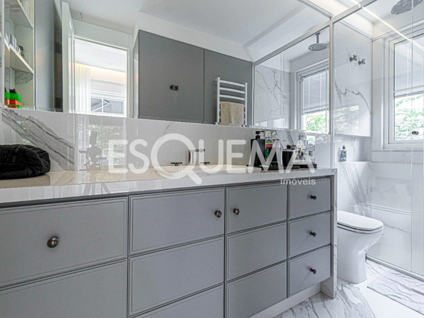 Casa bem decorada e com ótimos acabamentos - Imagem 14