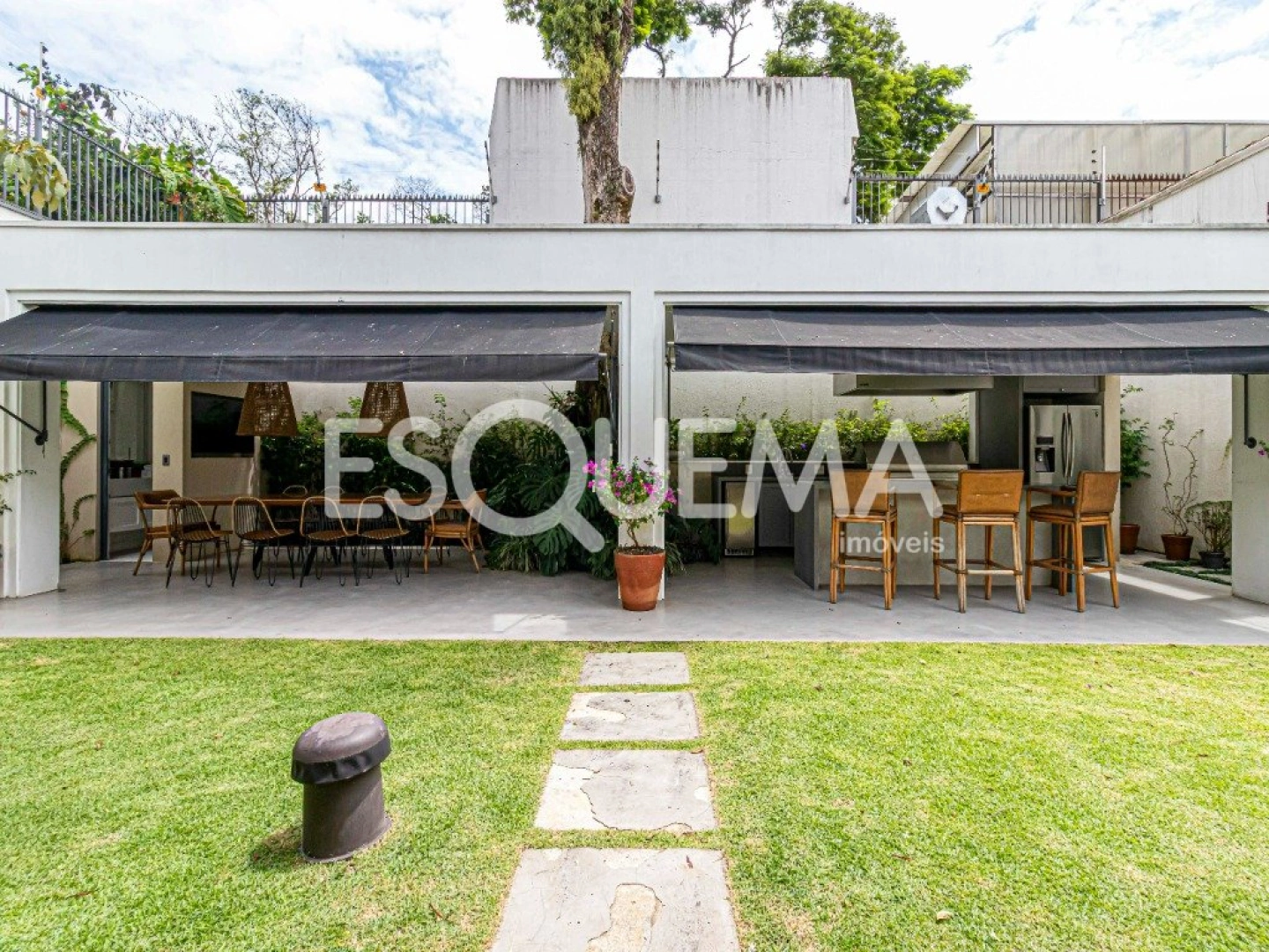 Casa bem decorada e com ótimos acabamentos - Imagem 1