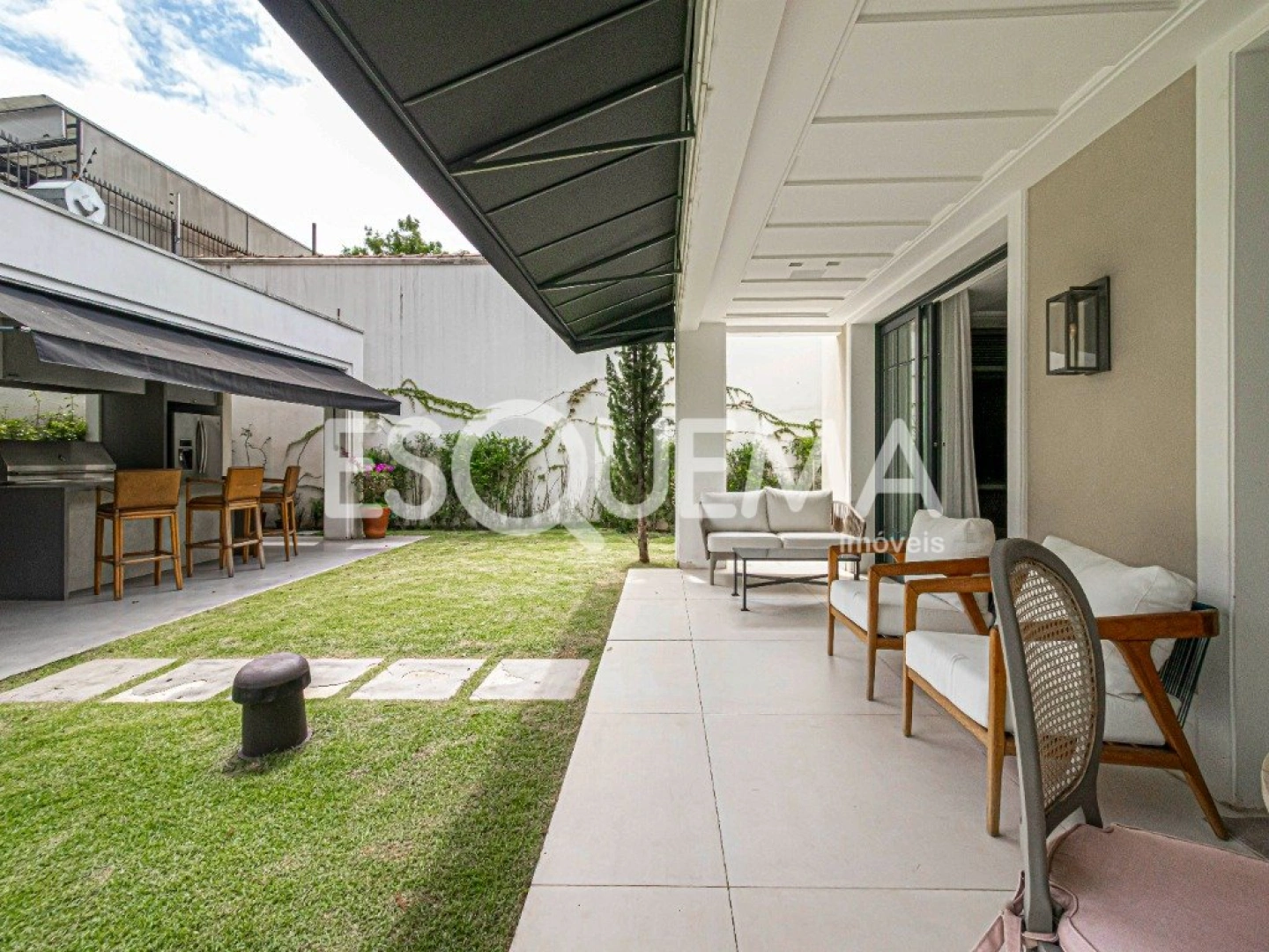 Casa bem decorada e com ótimos acabamentos - Imagem 6