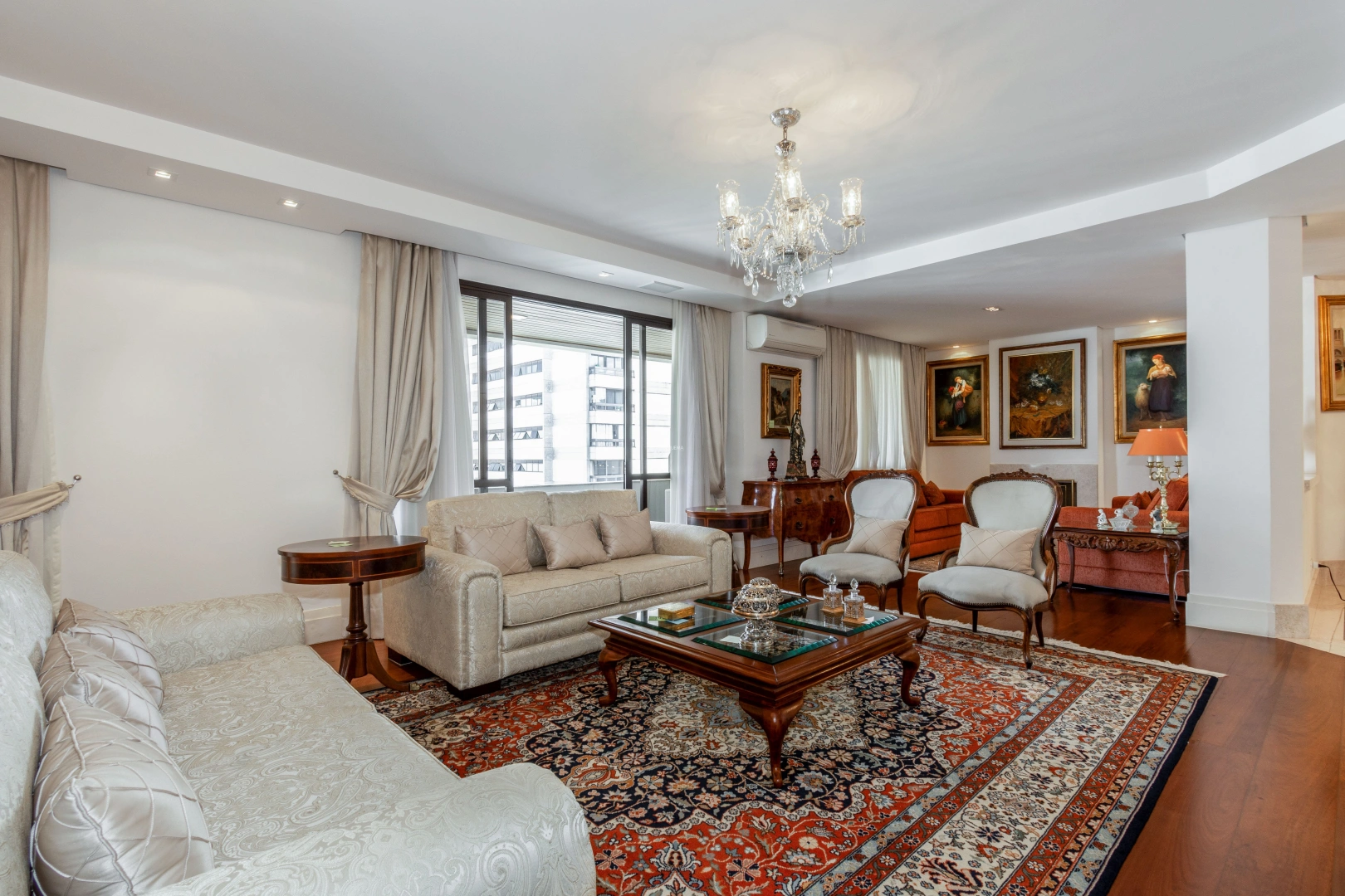 Apartamento a duas quadras do Parque Ibirapuera - Imagem 2