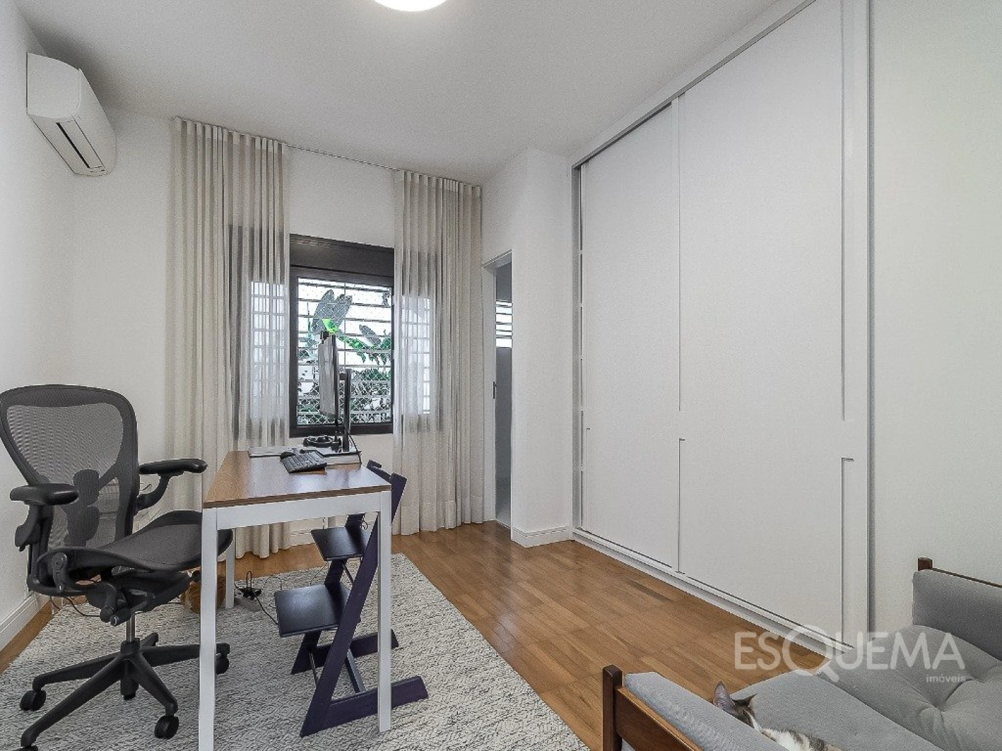 Casa com reforma recente em Alto de Pinheiros - Imagem 11