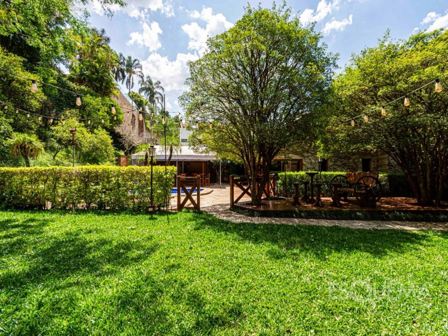 Casa no Jardim Guedala com área externa completa - Imagem 15