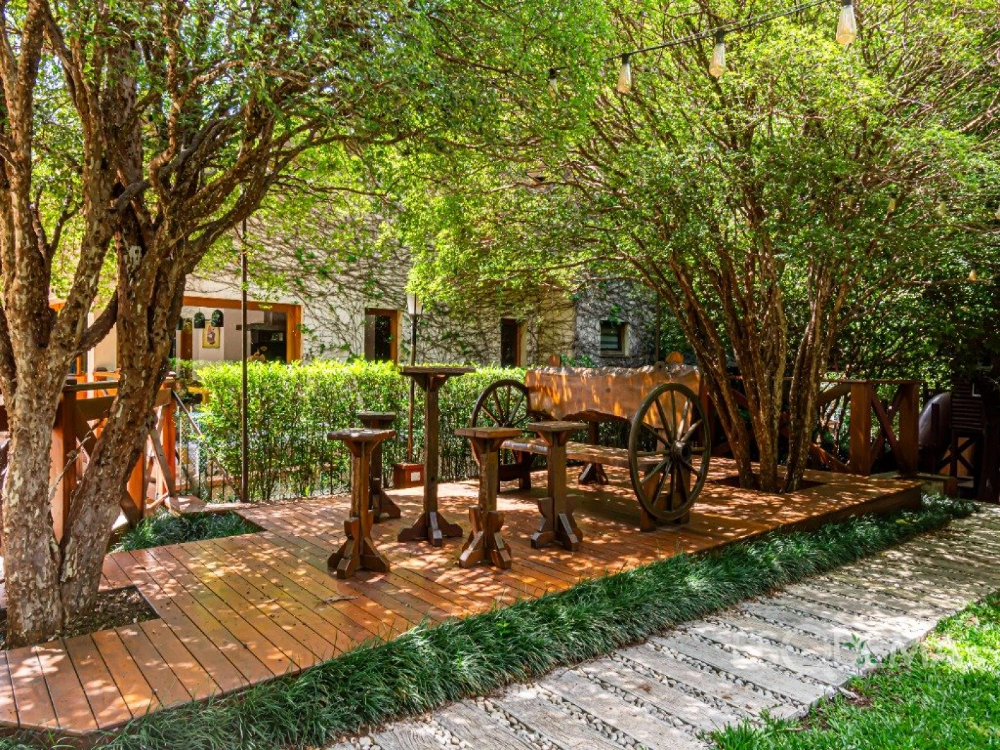 Casa no Jardim Guedala com área externa completa - Imagem 4