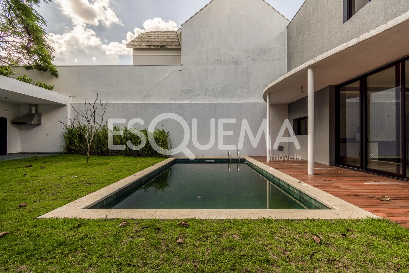 Casa ao lado do Parque Ibirapuera no Jardim Luzitania - Imagem 4