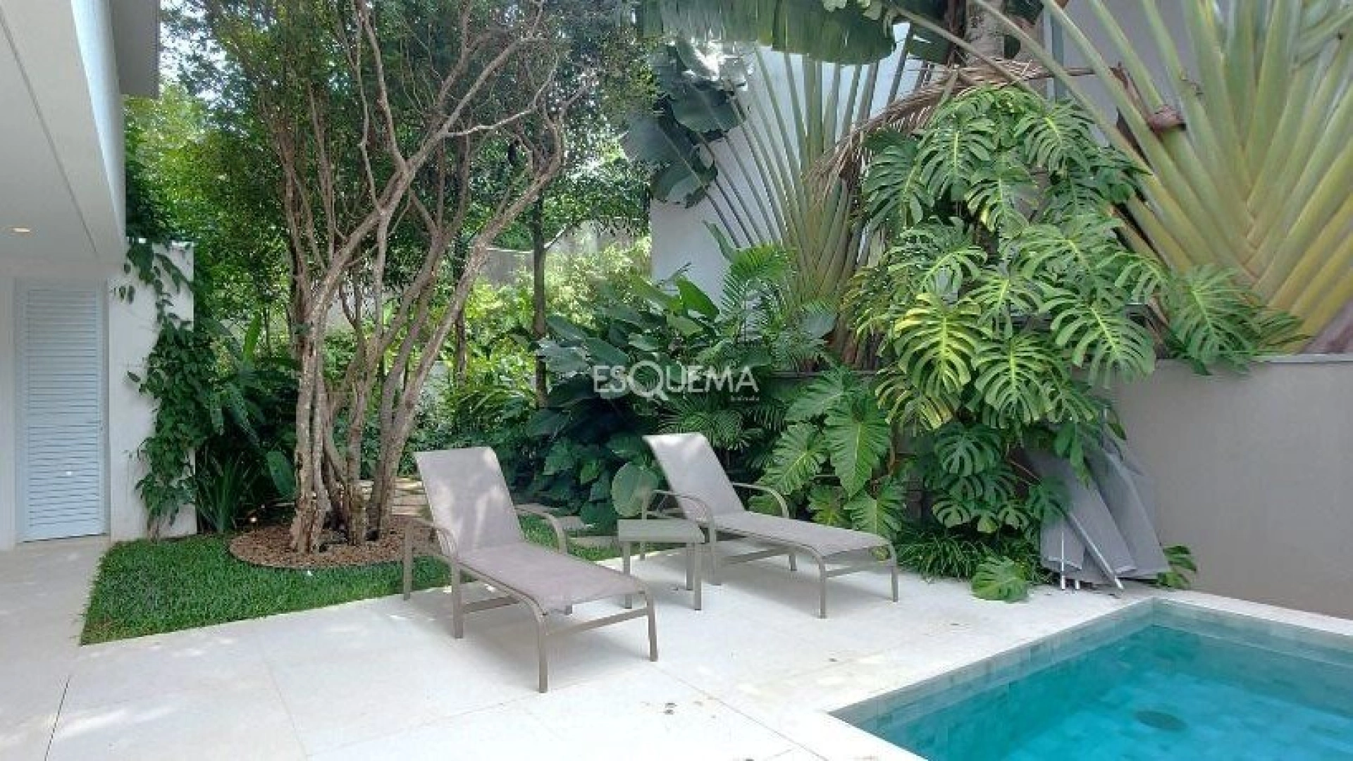 Casa com piscina em condomínio fechado, próxima à Waldorf Rudolf Steiner - Imagem 2