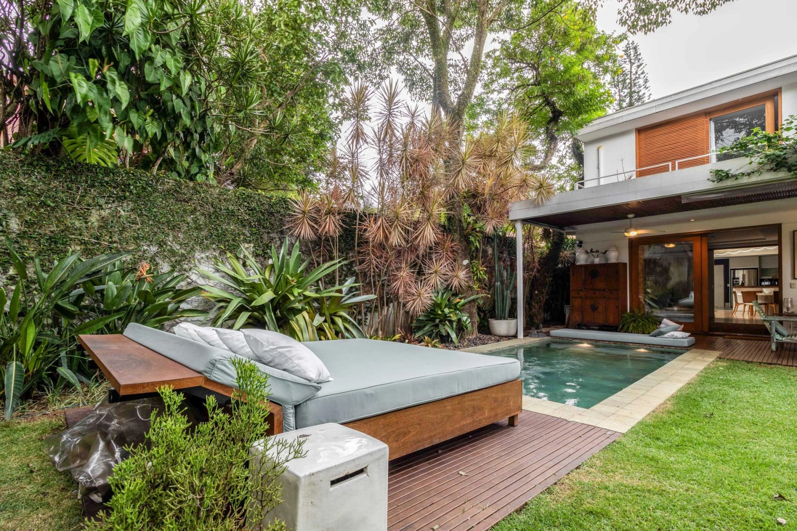Casa bem iluminada e com vista privilegiada - Imagem 2