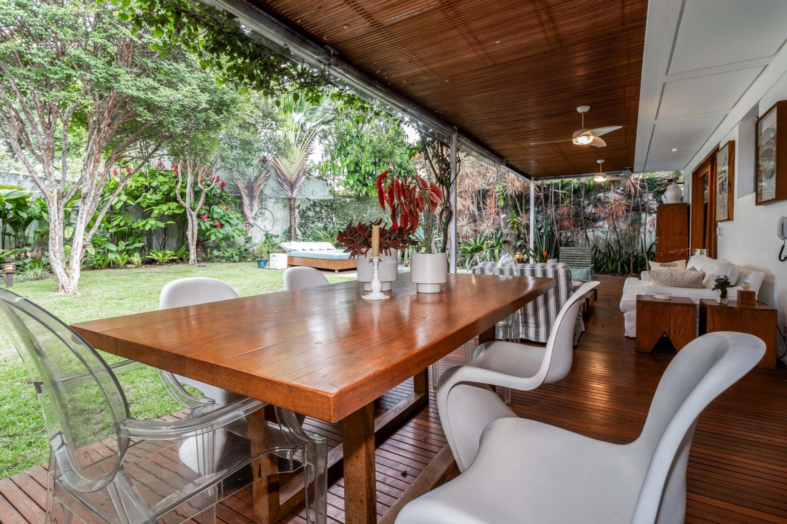 Casa bem iluminada e com vista privilegiada - Imagem 4