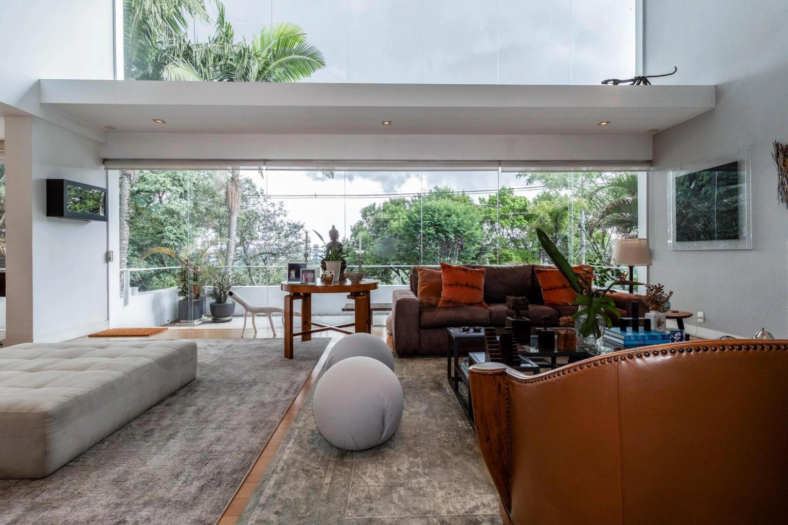Casa bem iluminada e com vista privilegiada - Imagem 6