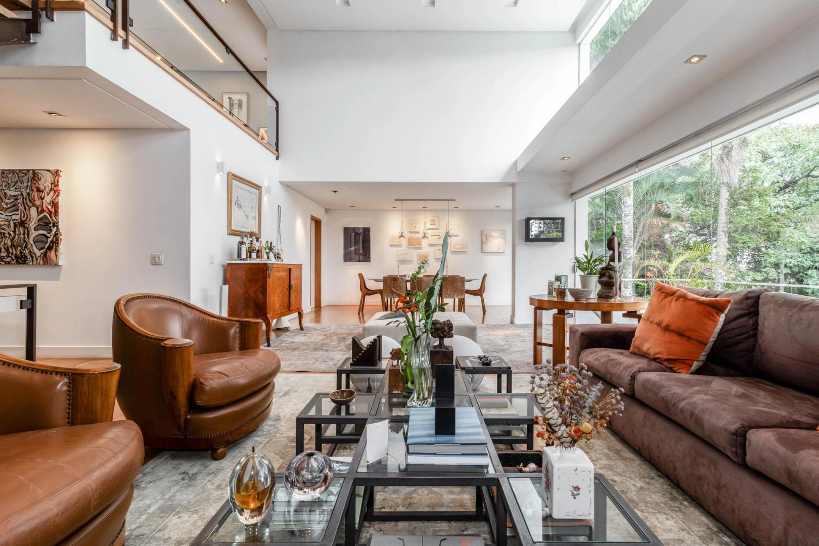 Casa bem iluminada e com vista privilegiada - Imagem 8