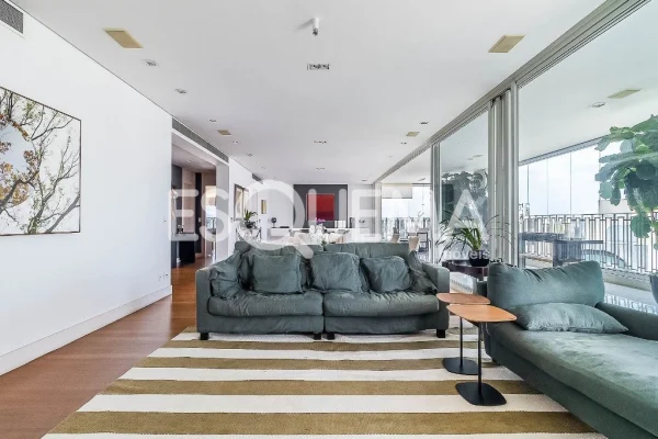 Apartamento com vista para o Parque do Povo
