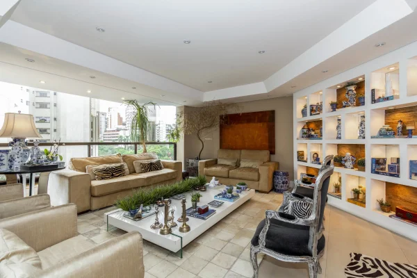 Apartamento reformado próximo ao Parque do Povo