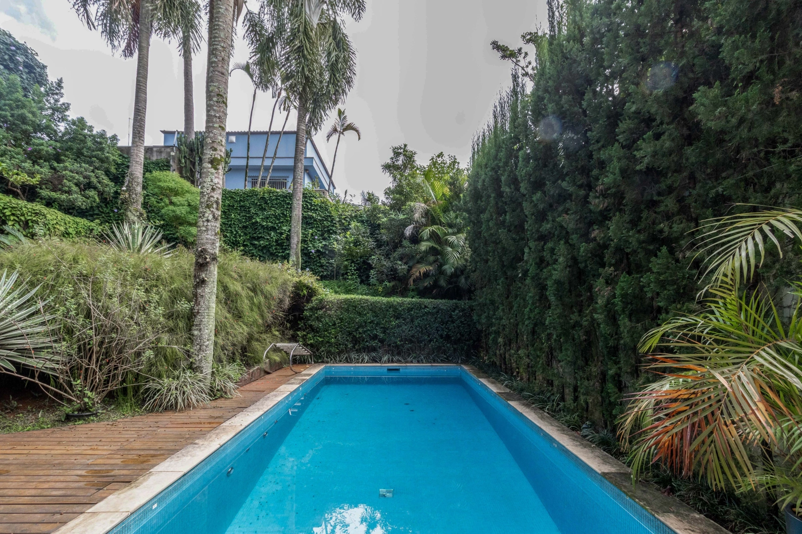 Casa com reforma moderna e sustentável - Imagem 1