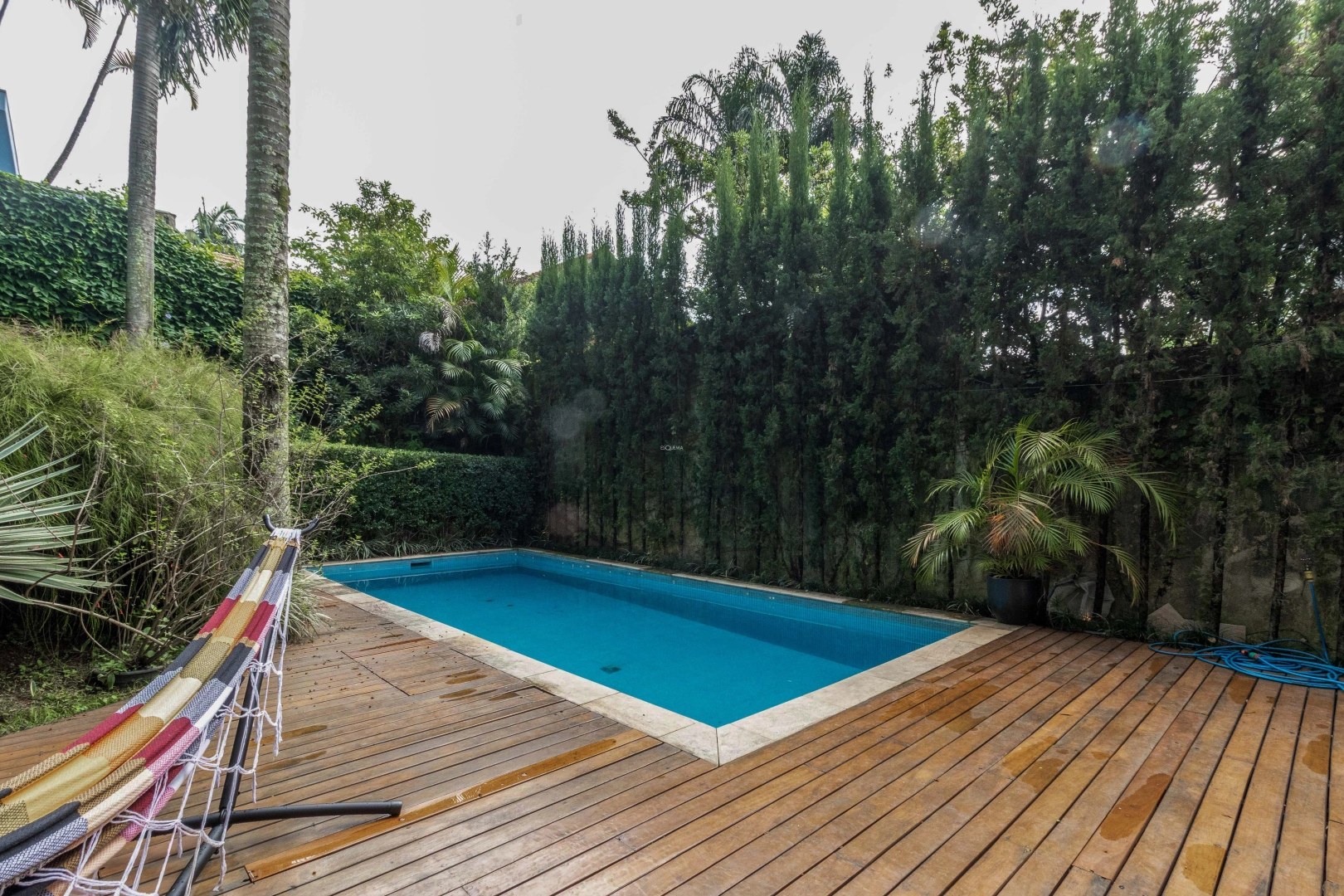 Casa com reforma moderna e sustentável - Imagem 7