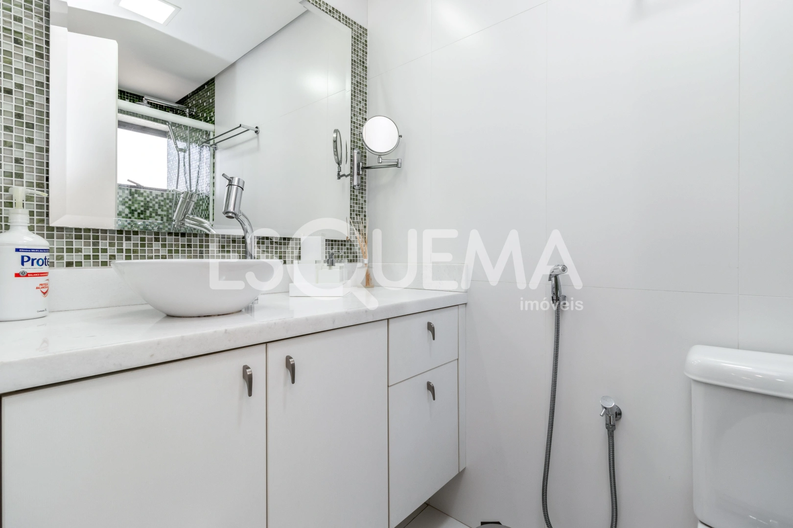 Apartamento com vista livre na melhor rua do bairro - Imagem 9