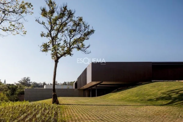 Casa ampla e com projeto moderno