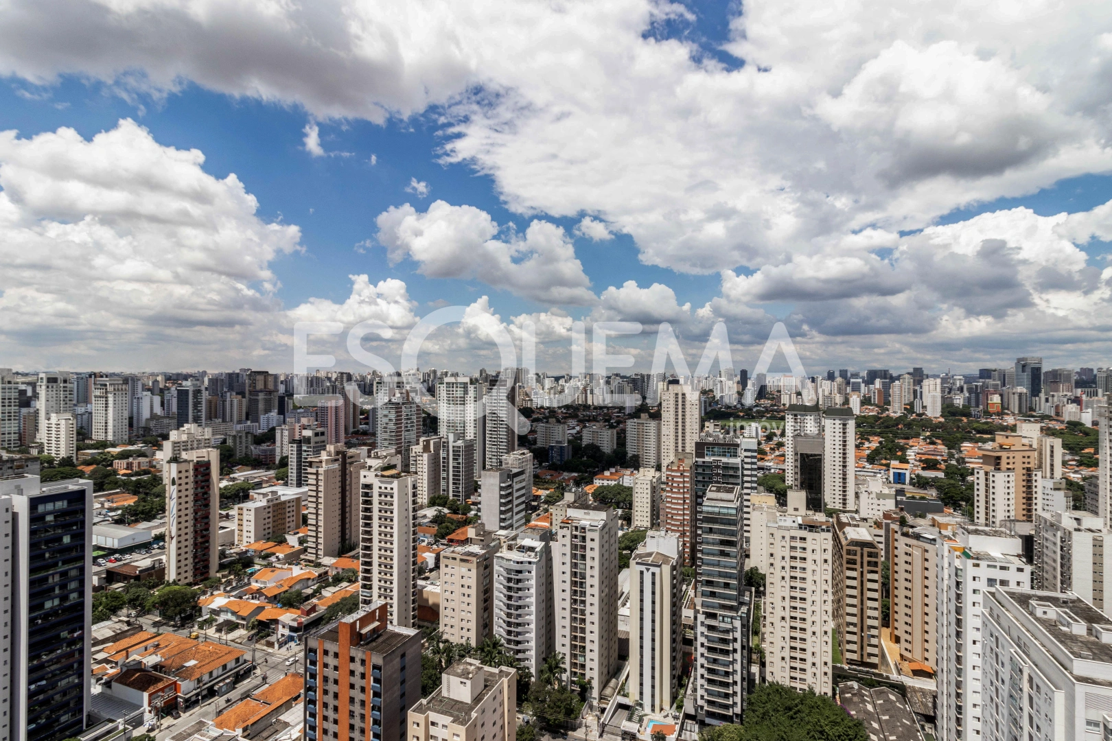 Cobertura em prédio de Philippe Starck, com vista para a Faria Lima - Imagem 10