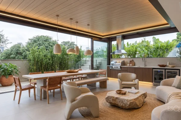 Casa nova e moderna em região privilegiada