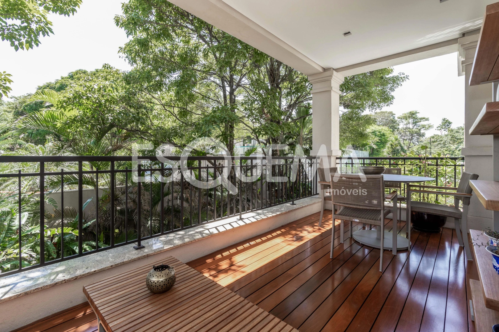 Em frente ao Parque Villa Lobos, apartamento reformado, com amplo living - Imagem 9