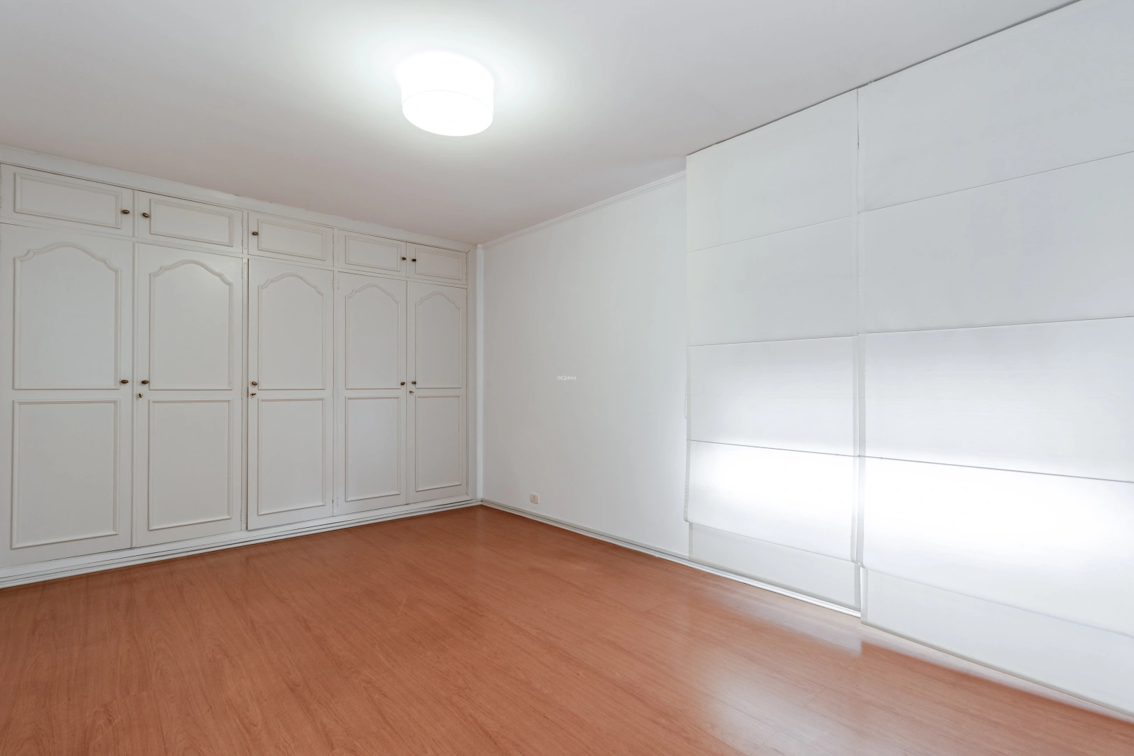 Apartamento espaçoso, localizado na parte baixa do Jardins - Imagem 12