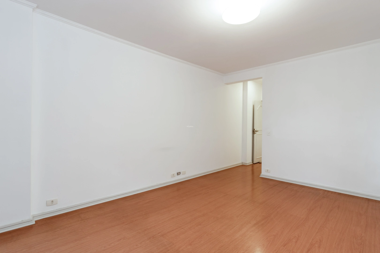 Apartamento espaçoso, localizado na parte baixa do Jardins - Imagem 9