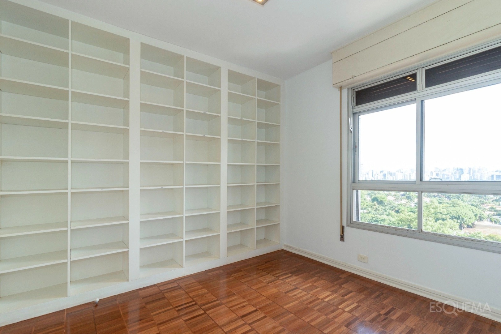 Apartamento espaçoso, com vista livre para o Jardim Europa - Imagem 13