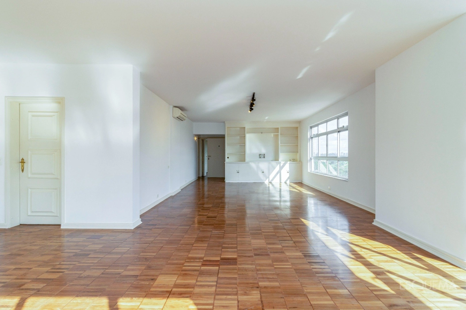 Apartamento espaçoso, com vista livre para o Jardim Europa - Imagem 5