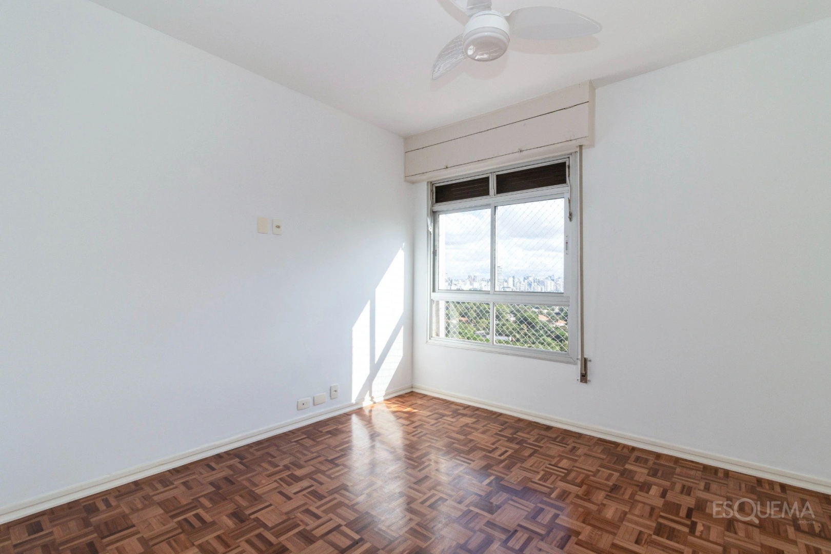 Apartamento espaçoso, com vista livre para o Jardim Europa - Imagem 7