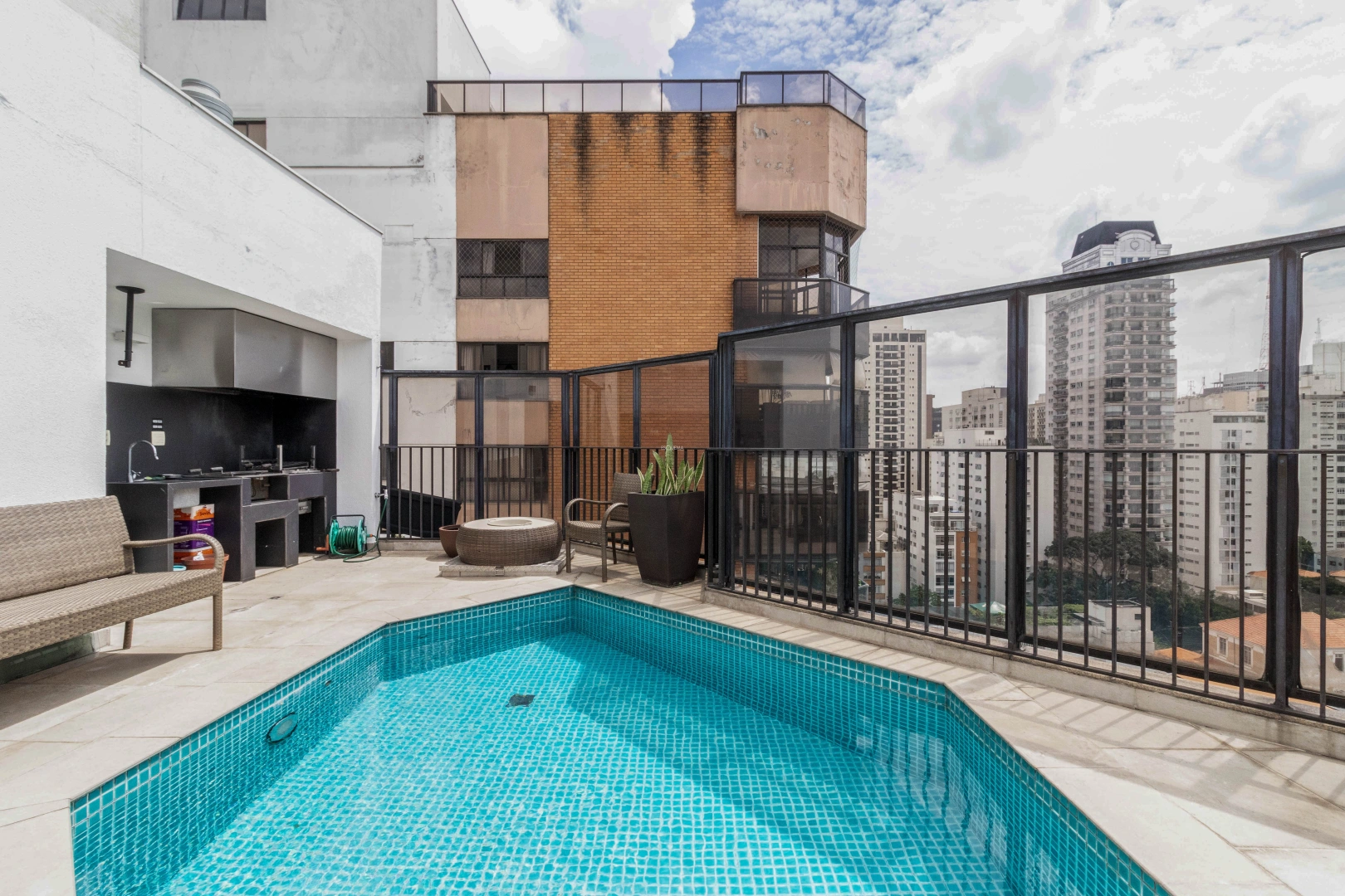 Cobertura com vista eterna para o Parque Trianon - Imagem 2