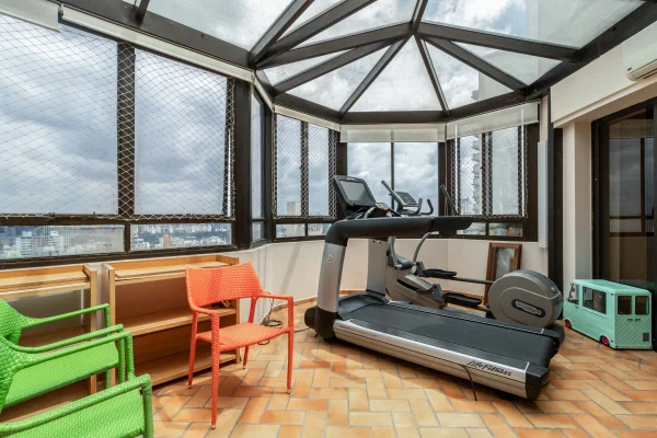 Cobertura com vista eterna para o Parque Trianon