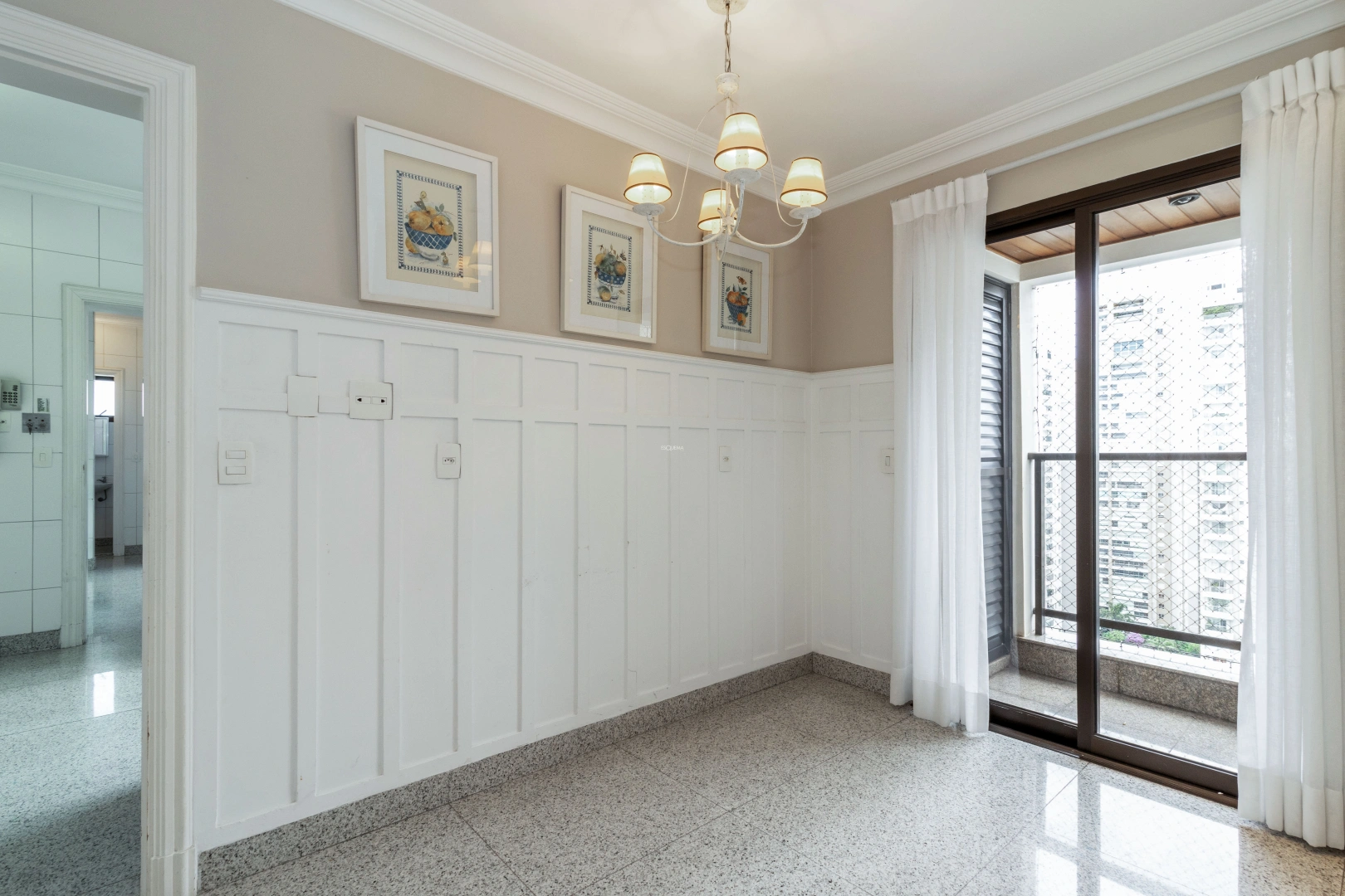 Cobertura duplex, para reformar, em rua valorizada - Imagem 11