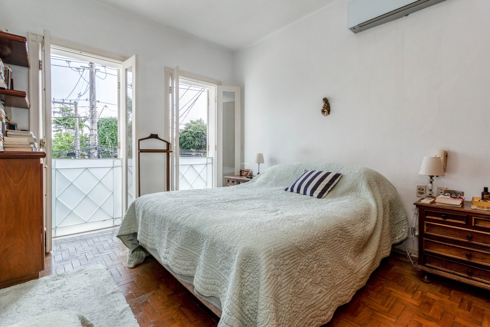 Casa, em rua tranquila, próxima ao Parque Ibirapuera - Imagem 10