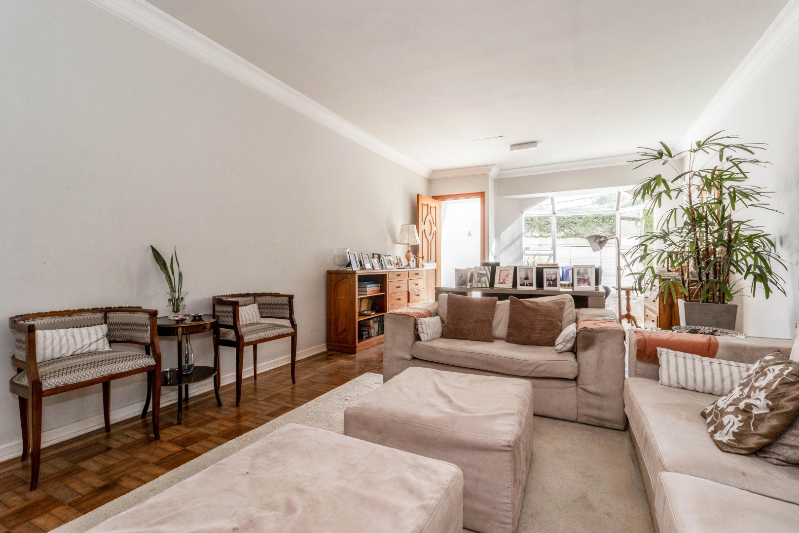 Casa, em rua tranquila, próxima ao Parque Ibirapuera - Imagem 2