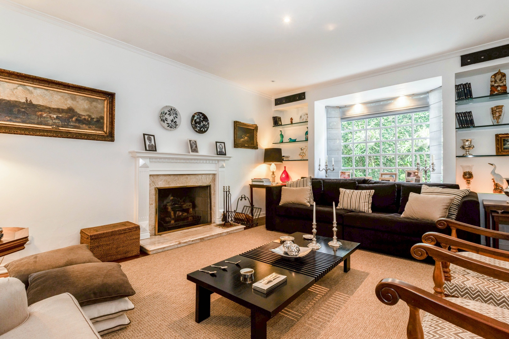 Casa semi térrea, com estilo clássico - Imagem 6