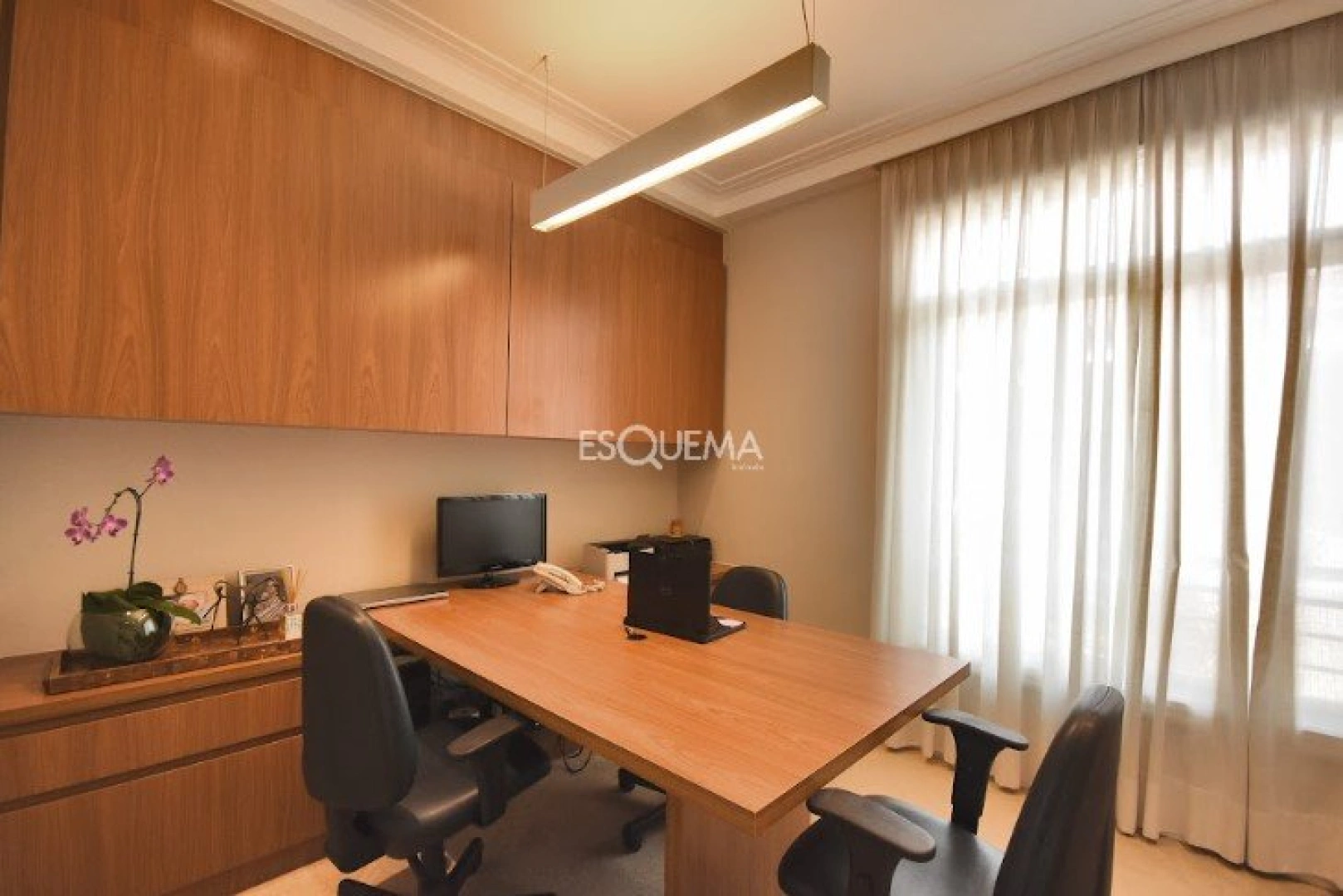 Casa moderna e atualizada - Imagem 15