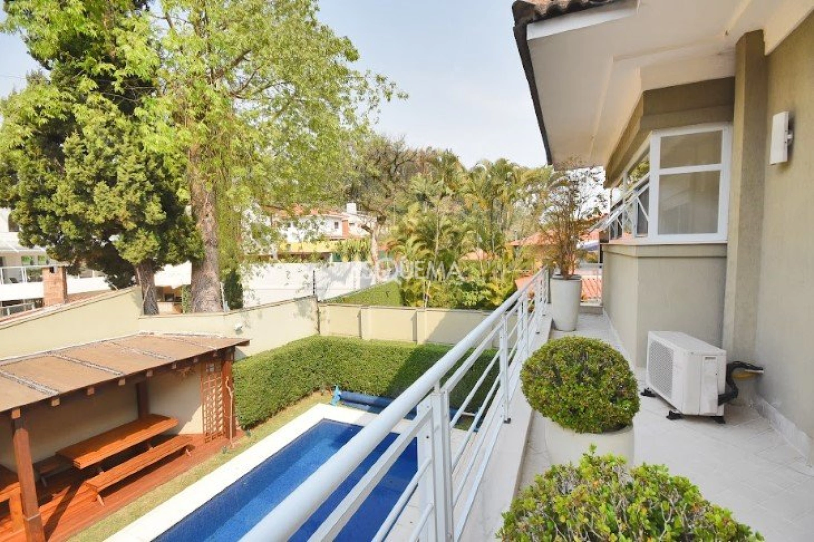 Casa moderna e atualizada - Imagem 4