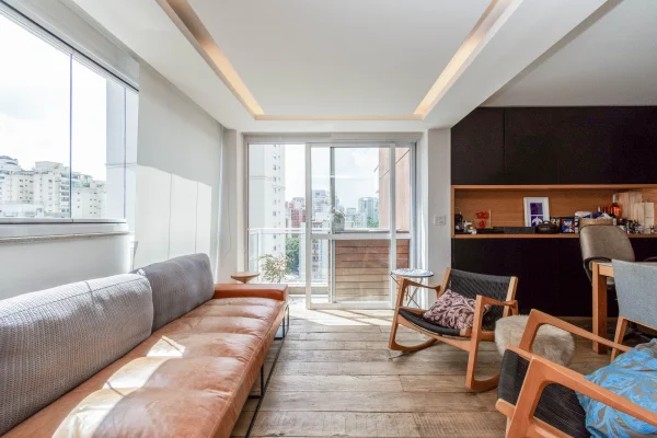 Apartamento duplex com reforma moderna
