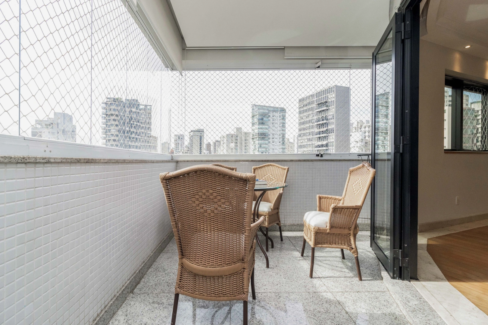 Apartamento com 4 dormitórios - Imagem 5
