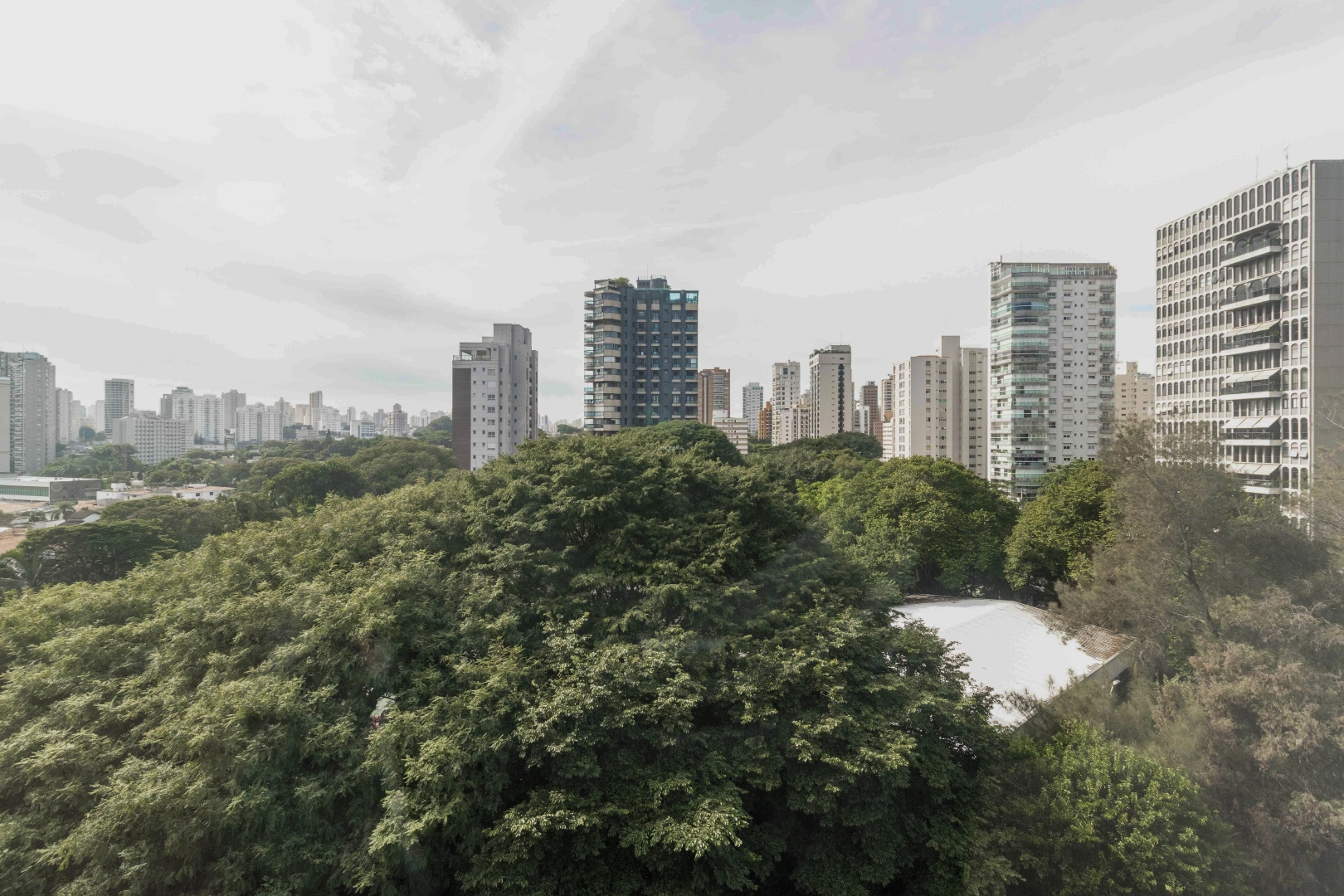 Apartamento com 4 dormitórios - Imagem 6