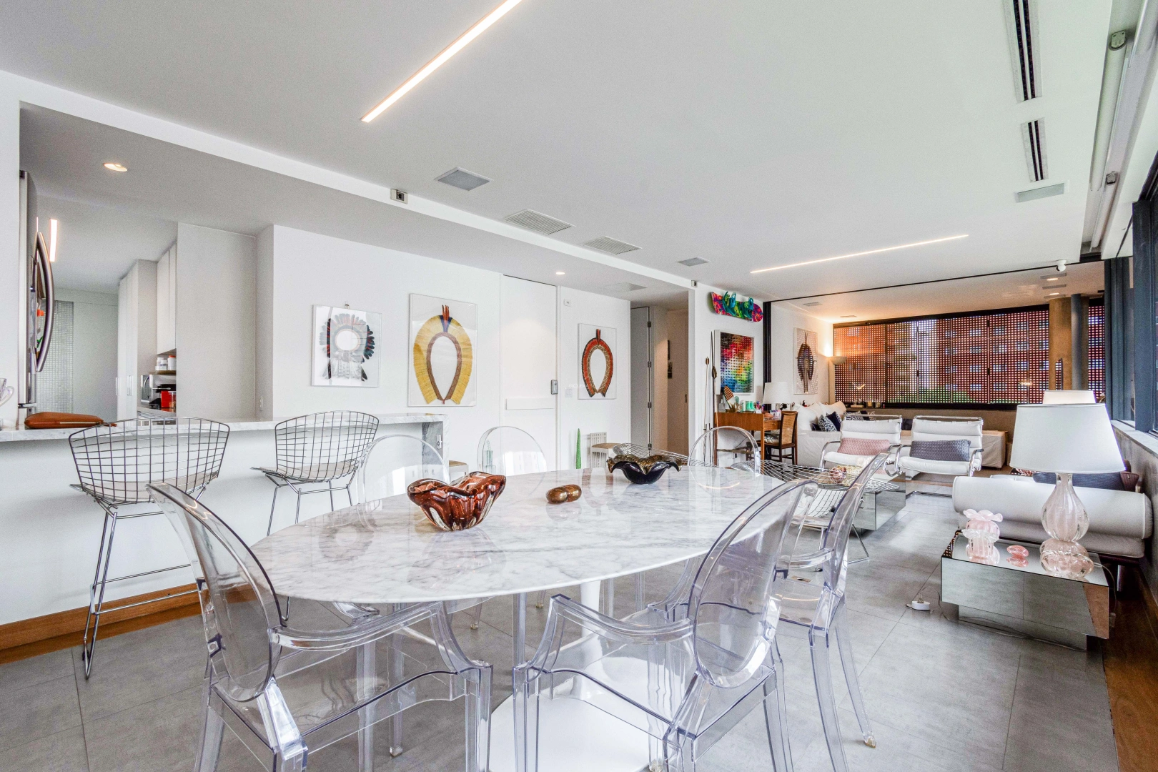 Apartamento em prédio assinado a passos do Parque do Povo - Imagem 3