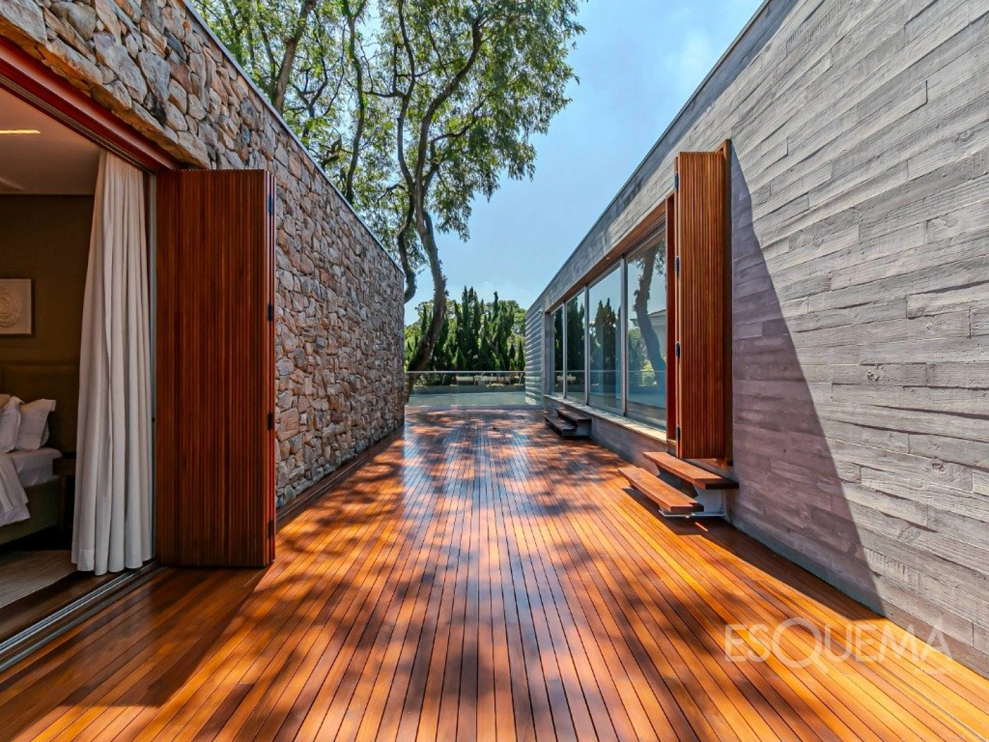 Casa com projeto contemporâneo, assinado por Felipe Hess - Imagem 14