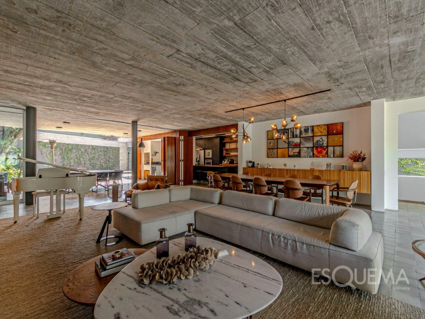 Casa com projeto contemporâneo, assinado por Felipe Hess - Imagem 6