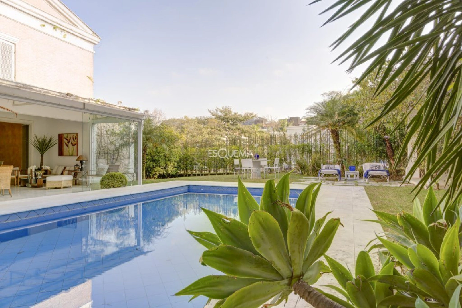 Casa em condomínio cobiçado - Imagem 6