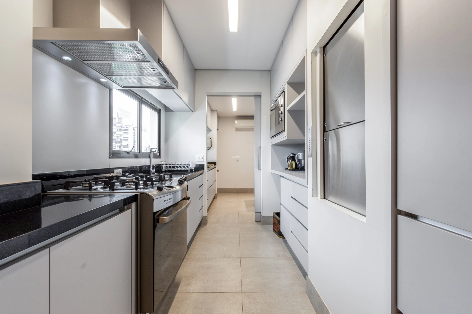 Duplex próximo ao Parque do Povo, em condomínio com quadra de tênis - Imagem 11