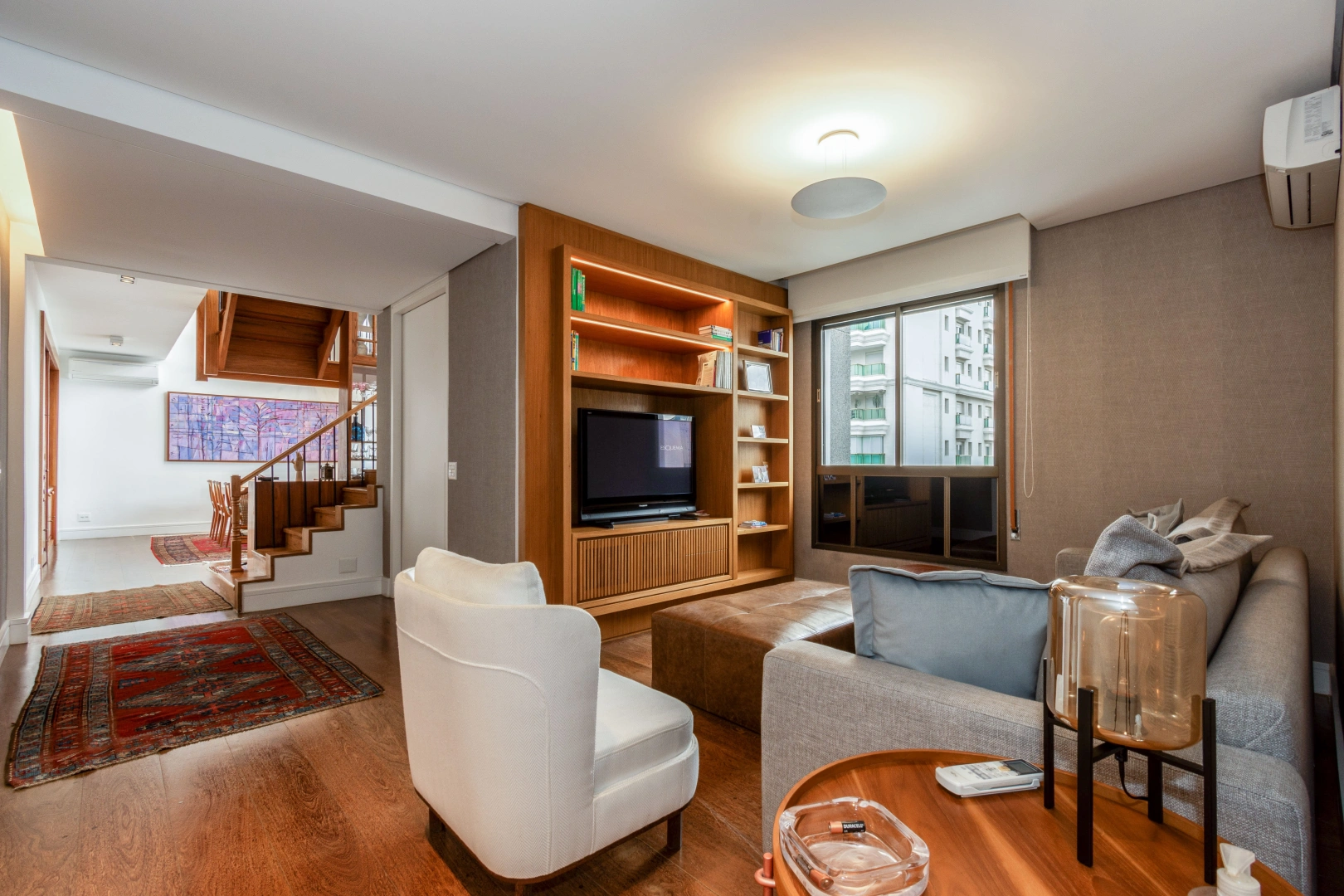 Duplex próximo ao Parque do Povo, em condomínio com quadra de tênis - Imagem 3