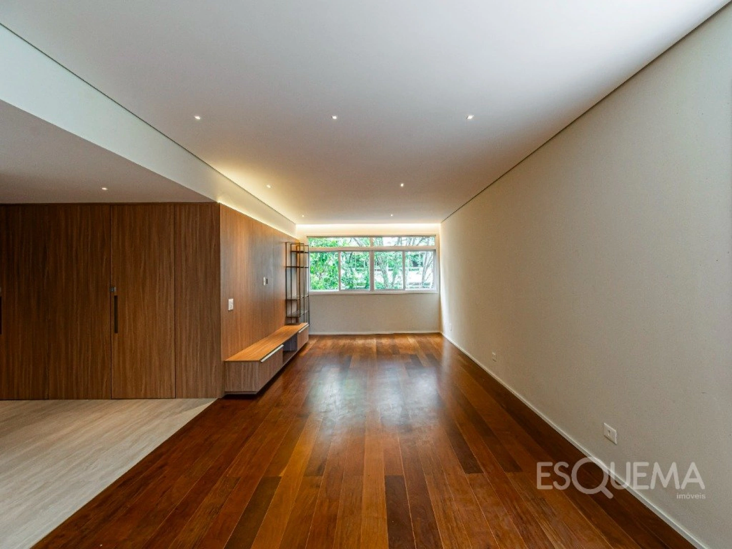 Apartamento totalmente reformado no Jardim América - Imagem 1