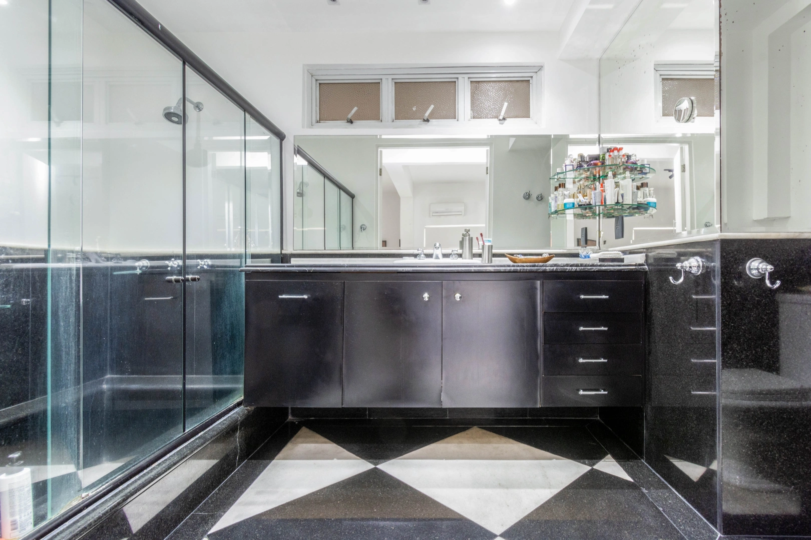Apartamento na melhor localização do bairro - Imagem 13