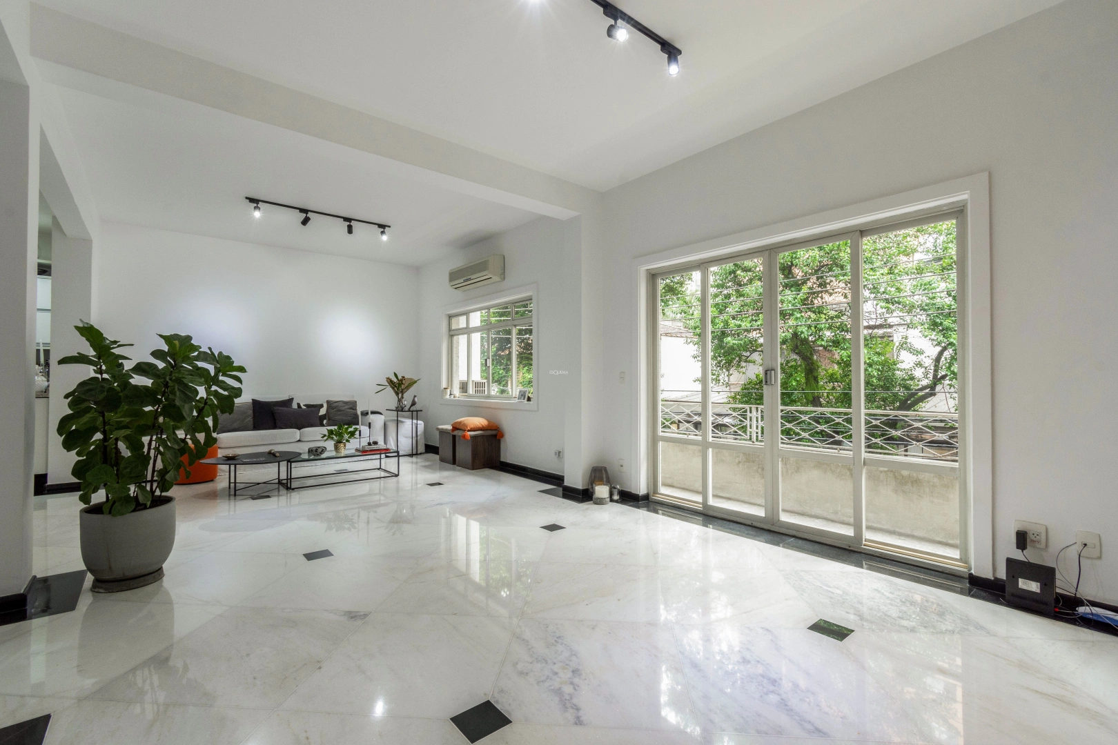 Apartamento na melhor localização do bairro - Imagem 4